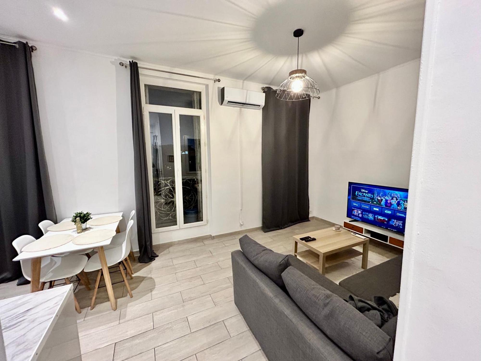 Lumineux 2 Pieces - Centre-Ville Climatise - Netflix Prime Canal - Bien Place Marsiglia Esterno foto